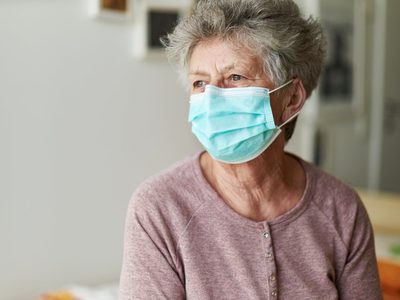 Registran al menos 50 infectados con coronavirus en un geriátrico de México