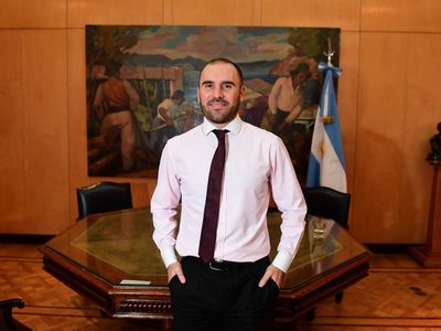 Guzmán advirtió que el acuerdo con el FMI podría ser recién en 2021