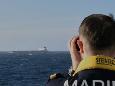 Marina francesa intercepta un buque petrolero procedente de Rusia