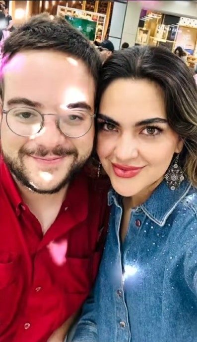 Andrea Chávez pareja