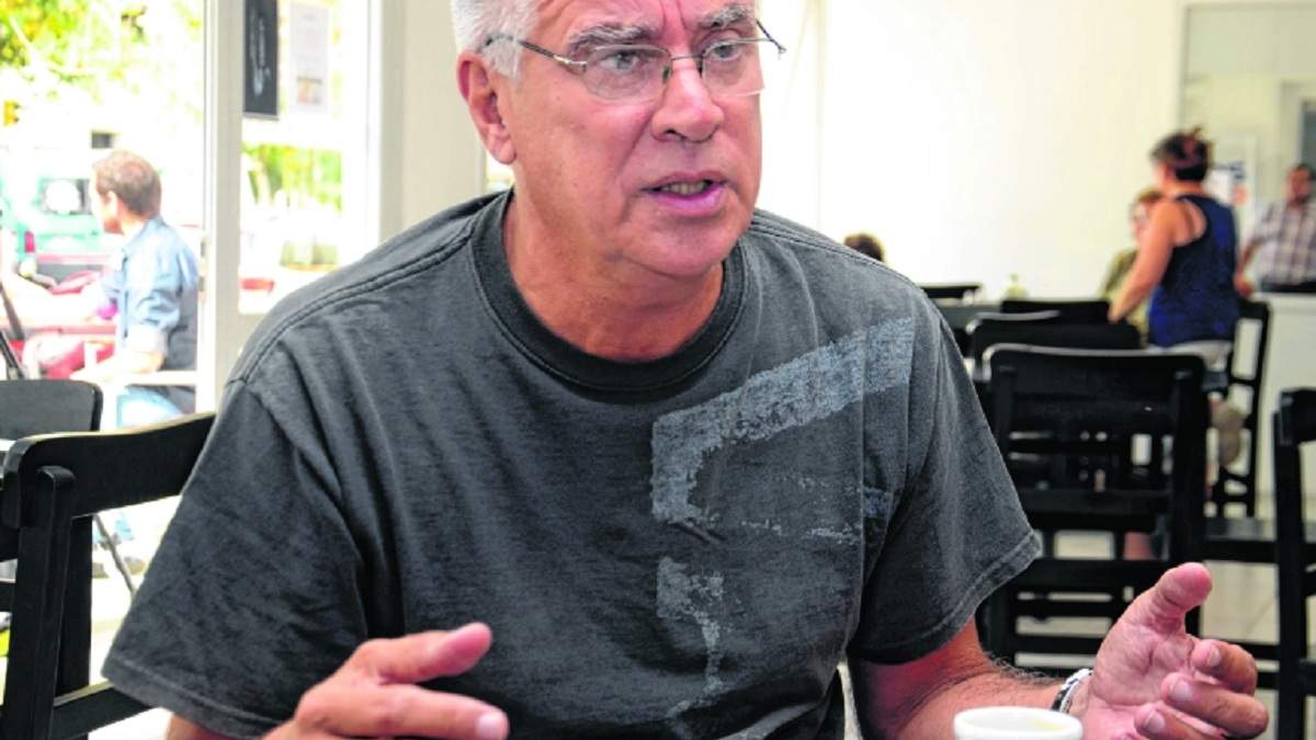 El viernes falleció el ex intendente de Cipolletti, Julio Arriaga. Fuente (Facebook).