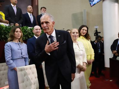 Nasry Asfura asume la presidencia de Honduras; promete salud y seguridad
