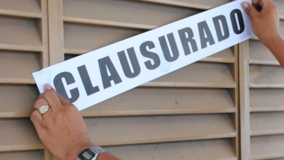 Clausurado. Fuente: (Twitter)