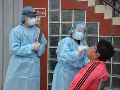 Preocupación en Perú: habría riesgo inminente de una segunda ola de coronavirus