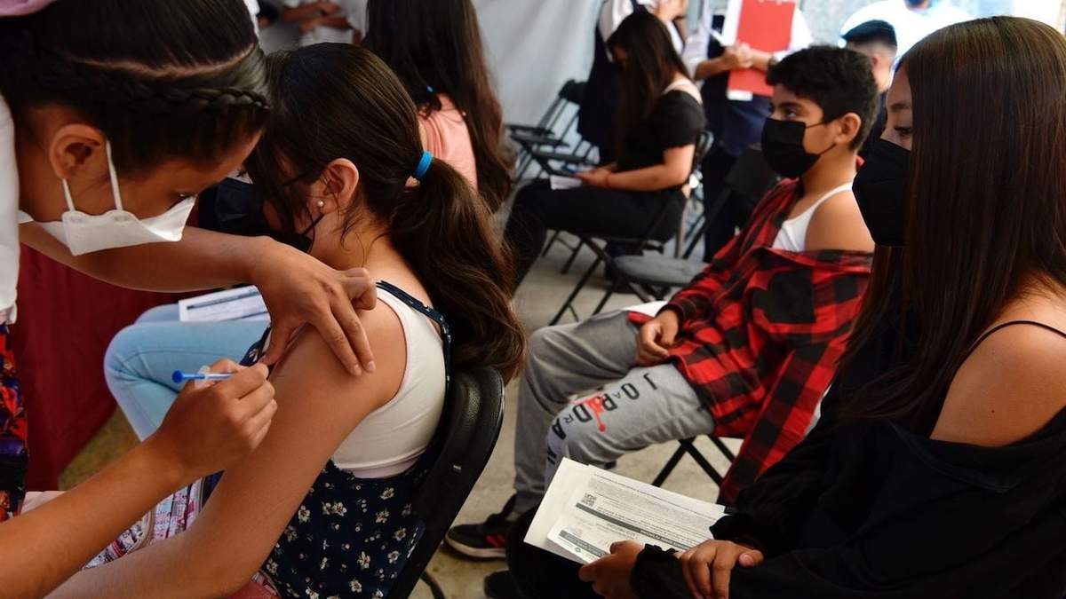 Vacunación para adolescentes en la CDMX