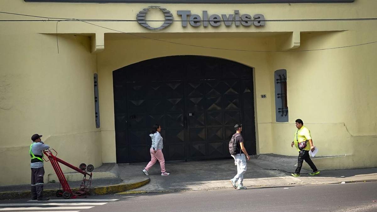 Según su informe trimestral, los ingresos consolidados de Televisa se redujeron 4.8% a tasa anual