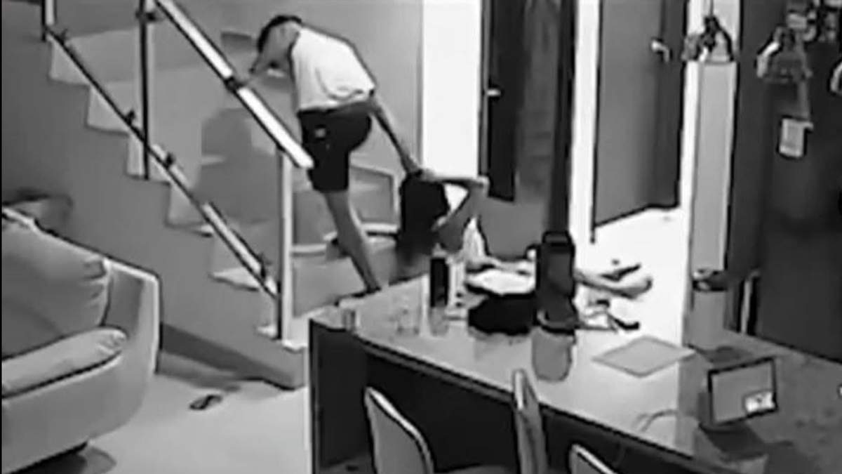 Cámaras de vigilancia captaron la golpiza de Arturo Antonio “N” a su expareja