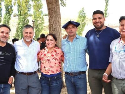 El MPN y el partido Unión de los Neuquinos conforman alianzas al interior de la provincia