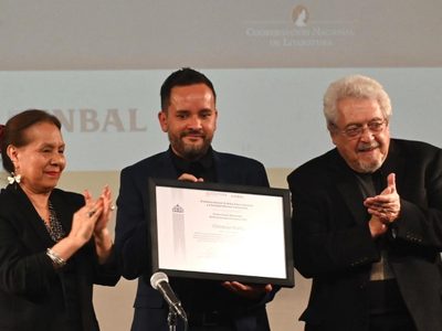 La poesía se impone, Christian Peña recibe el 69º Premio Xavier Villaurrutia