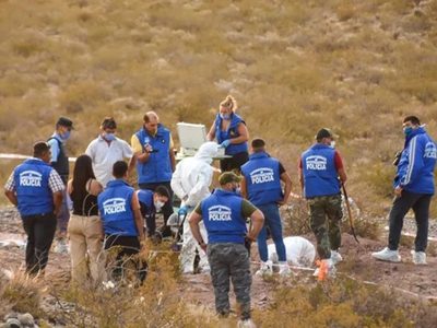 Femicidio: El cuerpo hallado en la meseta pertenece a una neuquina desaparecida hace cinco meses