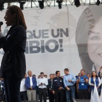 Anaya pone bajo sospecha a Zepeda, en cierre de campaña de Vázquez Mota en Ecatepec