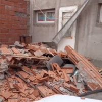 El viento derrumbó obra de construcción de viviendas de la Fundación SENO: piden colaboración