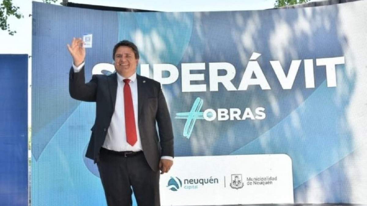 Mariano Gaido presentó el presupuesto municipal para 2024. Fuente: (Facebook)