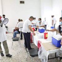 Tercera ola de covid-19 le llegó "hasta el cuello" a Nuevo León: Manuel de la O Cavazos