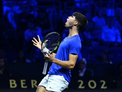 Tuvo que definir la serie: Carlos Alcaraz se llevó un triunfazo para darle la Laver Cup a Europa