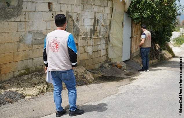 El hombre fue raptado por una decena de hombres armados