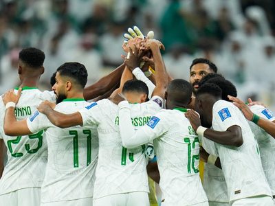 Jugadores iraníes fueron amenazados por su gobierno por no cantar su himno en Qatar 2022