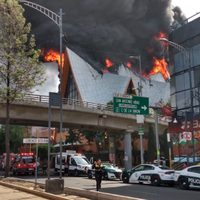Se incendia parroquia en alcaldía Venustiano Carranza (Video)