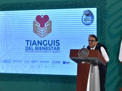 Tianguis del Bienestar regalarán productos confiscados a 70 municipios en extrema pobreza