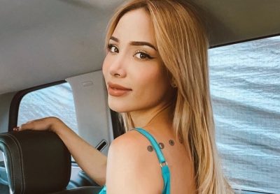 "¡De par en par!" Luisa Fernanda W hizo esto "al natural", de espaldas y ¡en un yate!
