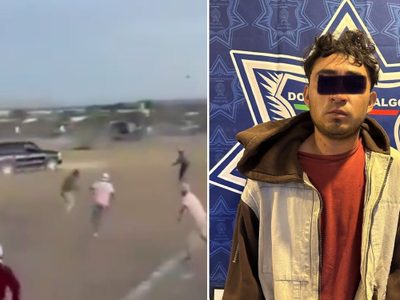 Camioneta irrumpe en campo de futbol y embiste a dos hombres en Guanajuato (Videos)