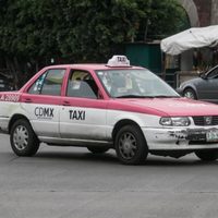 Semovi lanza programa para sustituir taxis; dará apoyo de hasta 200 mil pesos para autos eléctricos