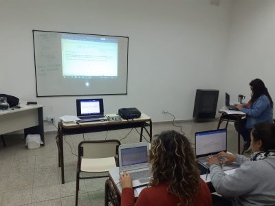 Continúa el curso de alfabetización digital para empleados municipales de Plottier