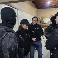 Megaoperativo en Neuquén: 9 detenidos y millonario secuestro de droga y armas