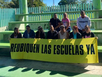 Piden garantías para marcha de padres de familia en Dos Bocas