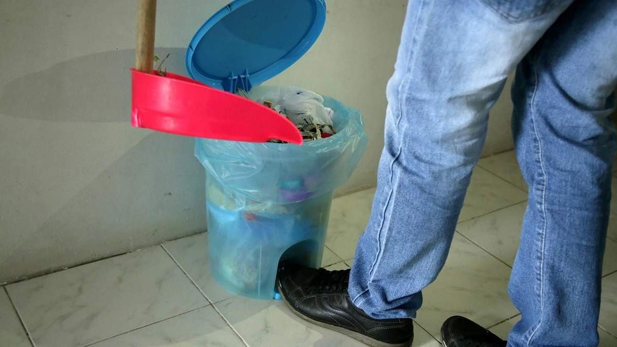 Tacho de la basura. Fuente: (Instagram)