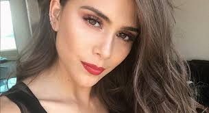 ¡Filtran foto que envió a Mike Bahía! Greeicy Rendón recién salida del baño y...¿Alcanza a cubrirse?