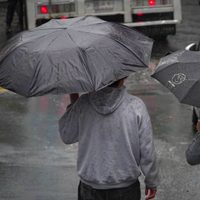 Chubascos y lluvias en más de la mitad del país este martes; alertan por descargas eléctricas