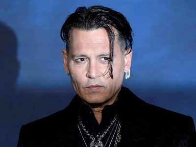 Encuentran inconsciente a Johnny Depp en su cuarto de hotel y cancelan el concierto