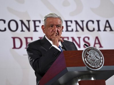 Así reaccionó AMLO ante la pérdida de registro del PRD