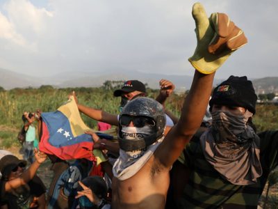 Estados Unidos deportará a 300 presuntos pandilleros de Tren de Aragua a El Salvador