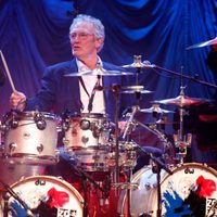 Muere el bataquero Ginger Baker de Cream