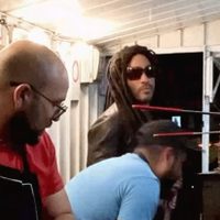 Lenny Kravitz en la CDMX: Baila en puesto ambulante de hamburguesas de la Escandón (Video)