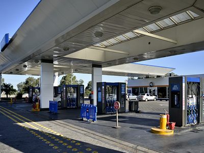 Cierran las estaciones de servicio en Nochebuena y Año Nuevo