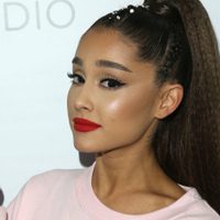 ¡Sorprendió a sus fans! Ariana Grande publica el cambio que ha vivido desde que está en cuarentena