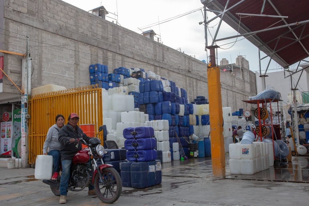 Bidones Foto Miguel Dimayuga