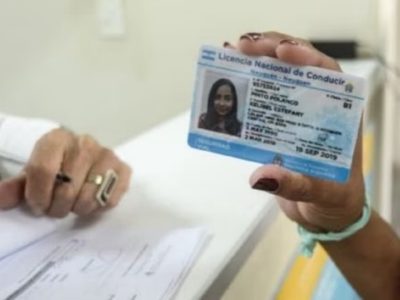 No hay plásticos para las licencias de conducir en Neuquén