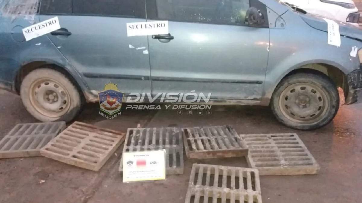 Encuentran seis rejillas robadas. Fuente: (Policía Neuquén)