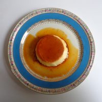 Flan vegano: con una cremosidad irresistible, la receta para un antojo sin culpas