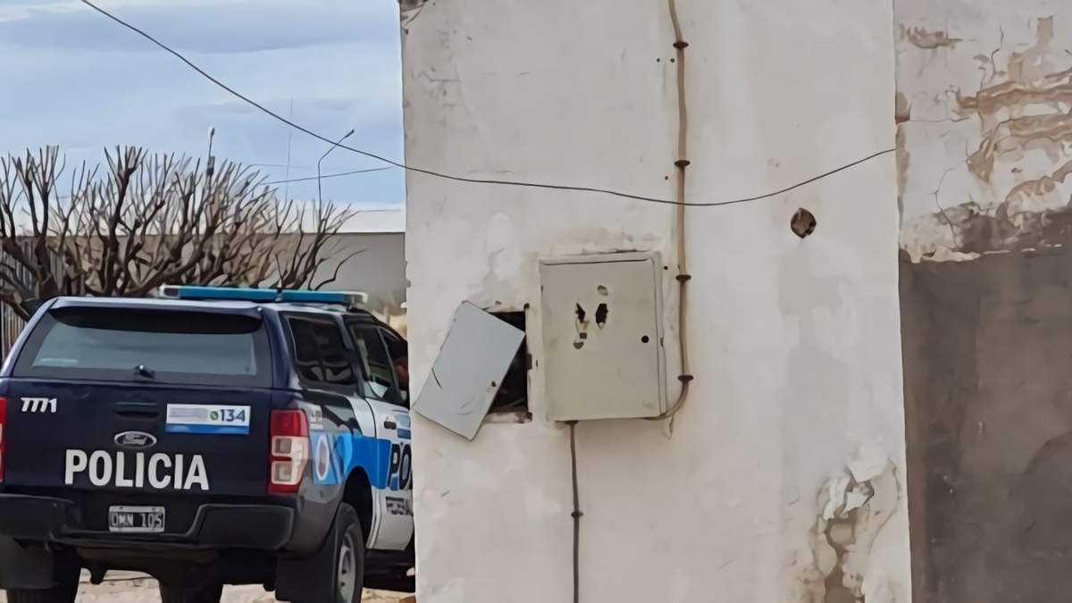 Móvil policial. Fuente: (Twitter)