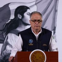 Semar nombra al almirante Juan José Padilla Olmos como director general del AICM