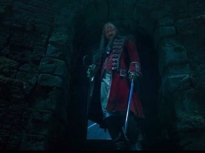 Primer vistazo a Jude Law como el Capitán Garfio en el tráiler de Peter Pan & Wendy