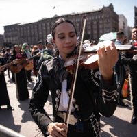 Mariachis logran récord Guinness en el Zócalo de la CDMX (Fotogalería y video)