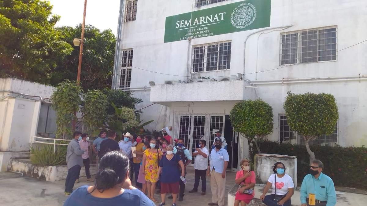 Entrega de la petición en la delegación de Semarnat en Campeche