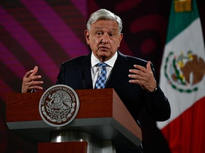 AMLO admite que elección popular de jueces y magistrados puede tener riesgos