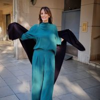 Nequi Galotti y el polerón que confirma que el estilo comfy chic también es elegante
